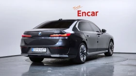 BMW 740 sDrive* РЕЛАКС* ТЕЛЕВИЗОР* МАСАЖИ* АВТОКРЕДИТ, снимка 2