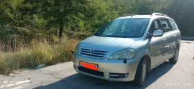     Toyota Avensis verso