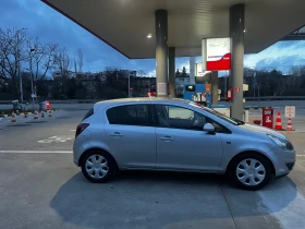 Opel Corsa 1.2 16 V фабрична газ, снимка 4 - Автомобили и джипове - 53609631