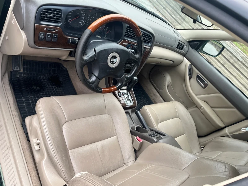 Subaru Outback H6 3.0 Швейцария Регистриран, снимка 5 - Автомобили и джипове - 46192422