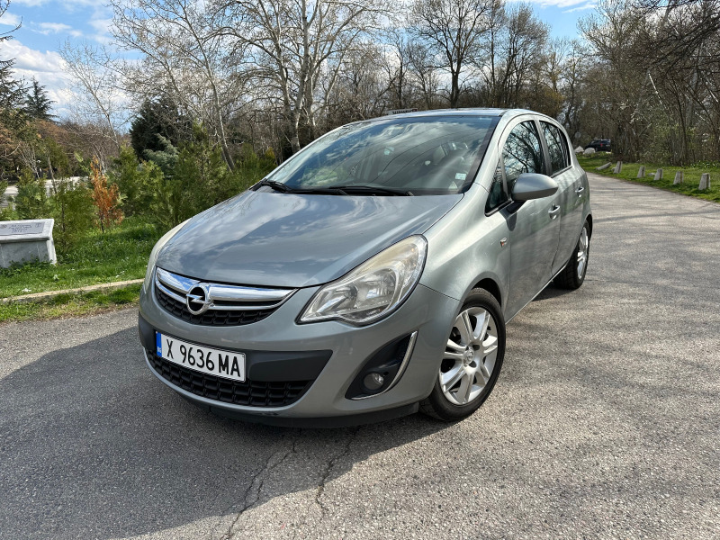 Opel Corsa, снимка 6 - Автомобили и джипове - 46095957