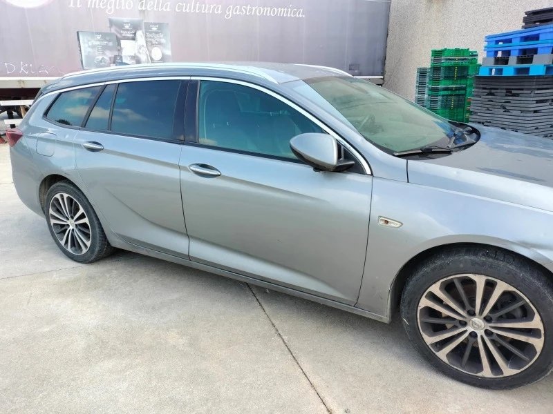 Opel Insignia 2.0cdti-B20DTH, снимка 4 - Автомобили и джипове - 46688930