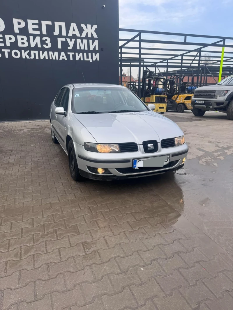 Seat Toledo 1.8!!  газов инжекцион !!, снимка 1 - Автомобили и джипове - 49146635