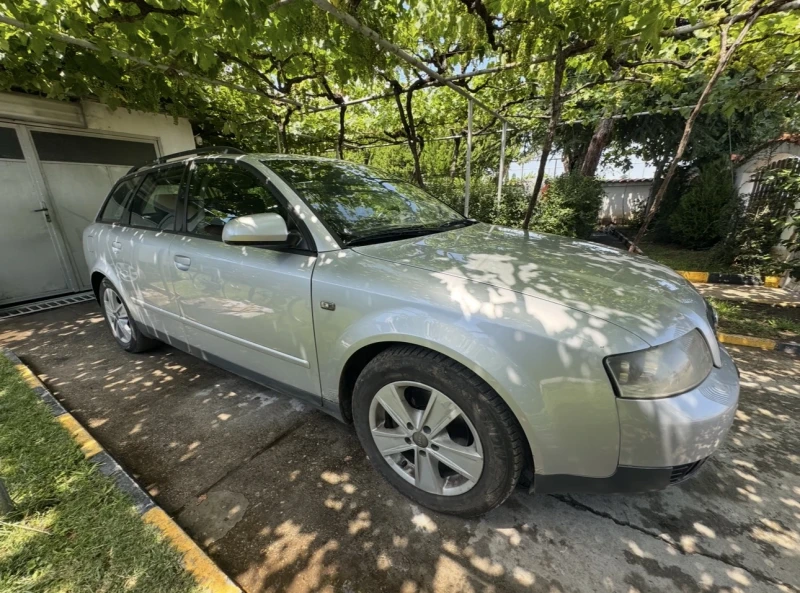 Audi A4 2.0 ГАЗ, снимка 4 - Автомобили и джипове - 51085968