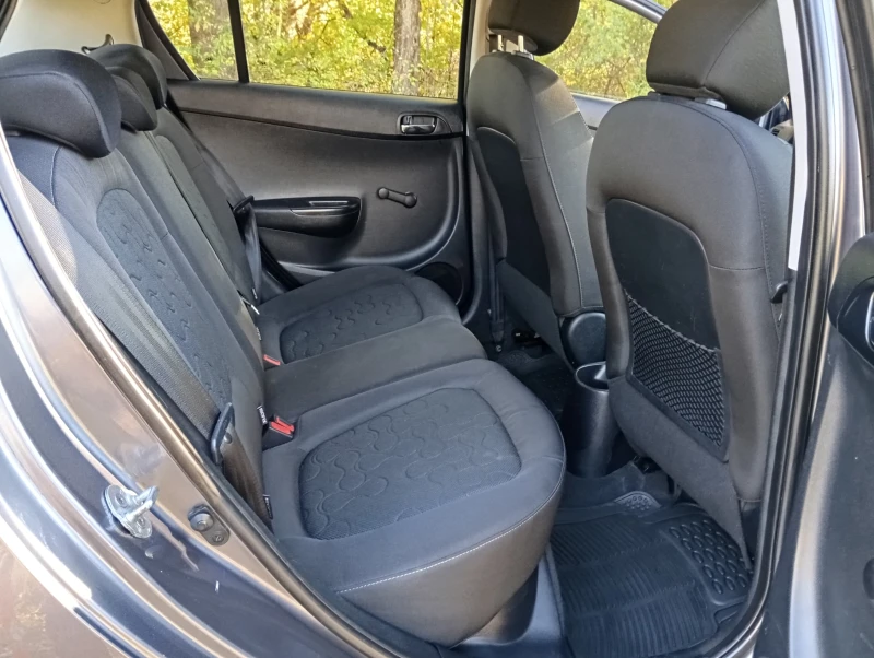 Hyundai I20 1.3-I-КЛИМАТРОНИК, снимка 14 - Автомобили и джипове - 52123861