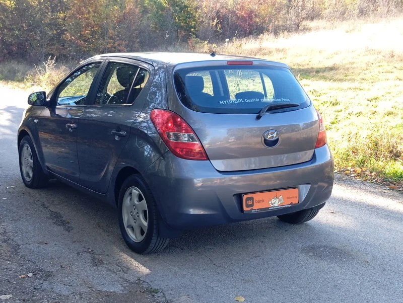 Hyundai I20 1.3-I-КЛИМАТРОНИК, снимка 6 - Автомобили и джипове - 52123861