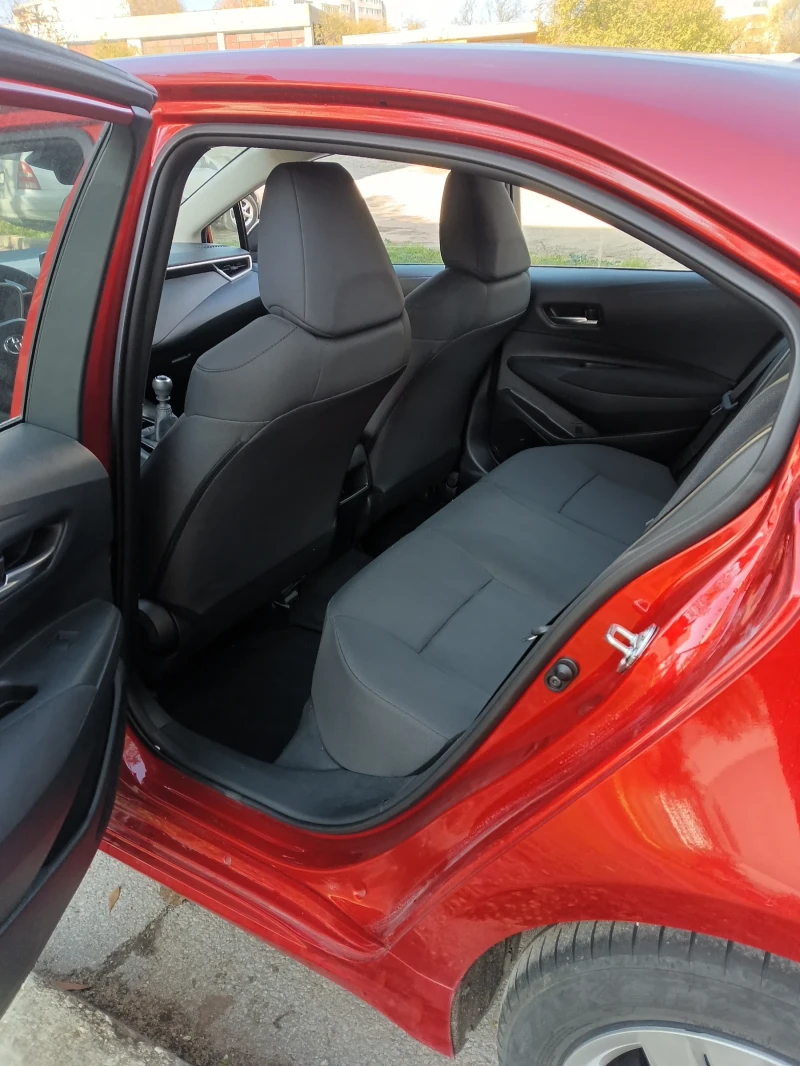 Toyota Corolla, снимка 14 - Автомобили и джипове - 52273536