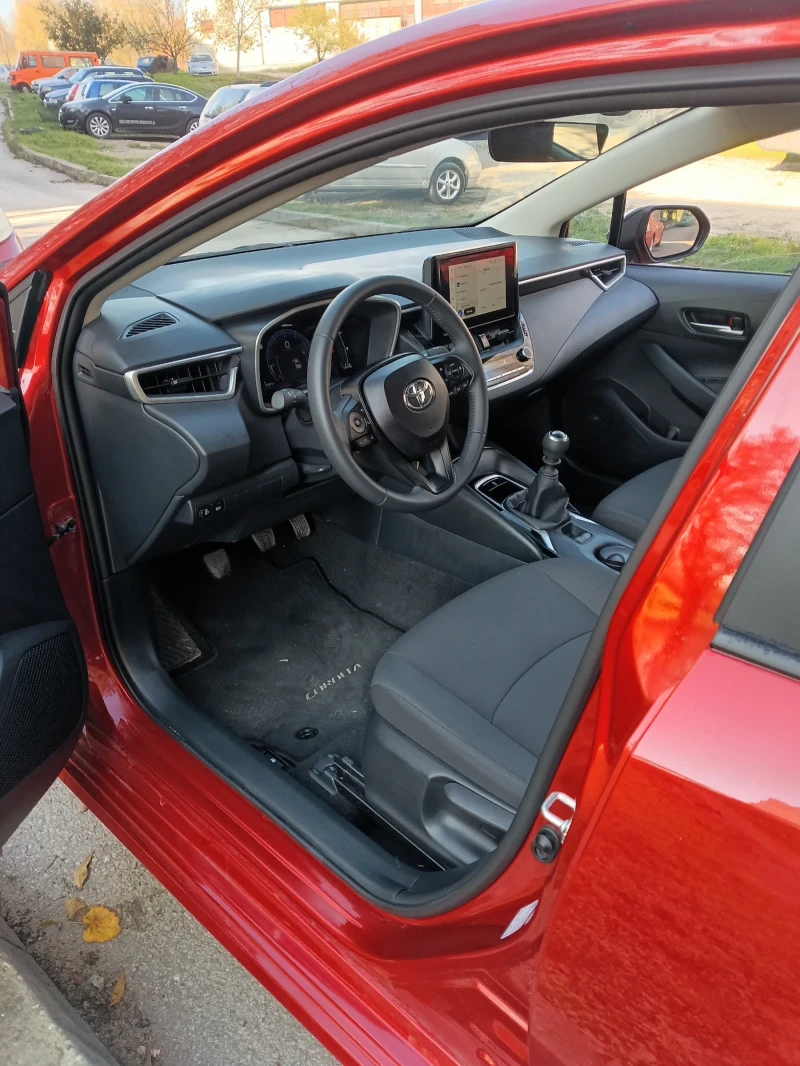 Toyota Corolla, снимка 12 - Автомобили и джипове - 52273536