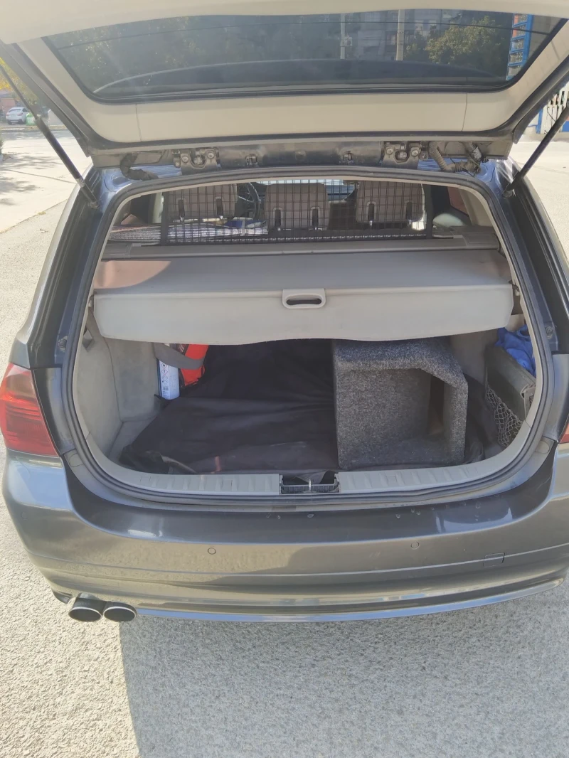 BMW 320, снимка 10 - Автомобили и джипове - 52817462