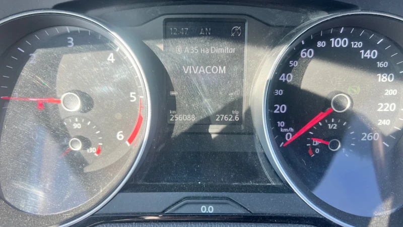 VW Passat 2, 0 TDI, снимка 8 - Автомобили и джипове - 53162702