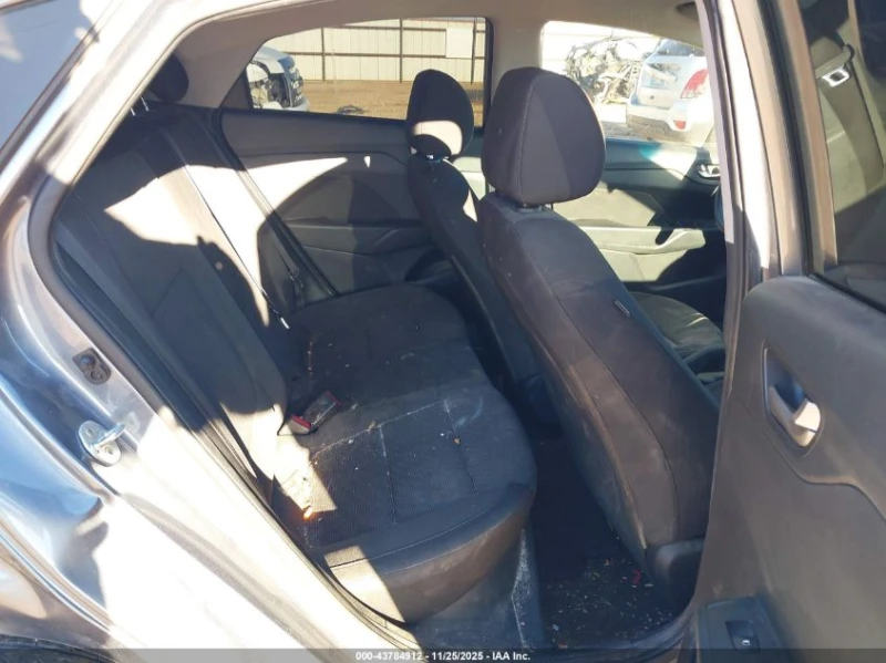 Hyundai Accent Se, снимка 8 - Автомобили и джипове - 53395664