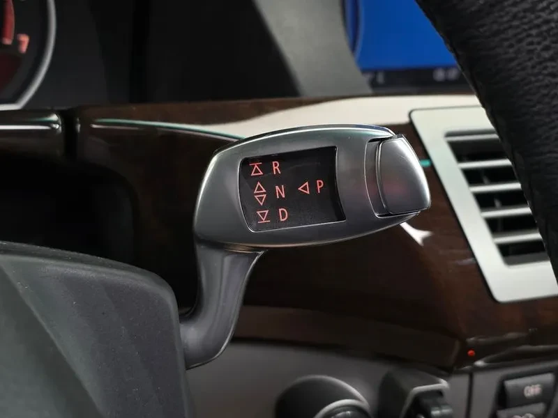 BMW 740 Li - САМО 30% АВАНС, снимка 9 - Автомобили и джипове - 56027962