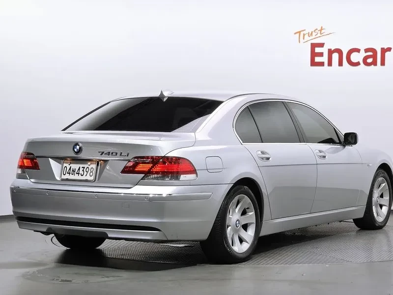 BMW 740 Li - САМО 30% АВАНС, снимка 2 - Автомобили и джипове - 56027962