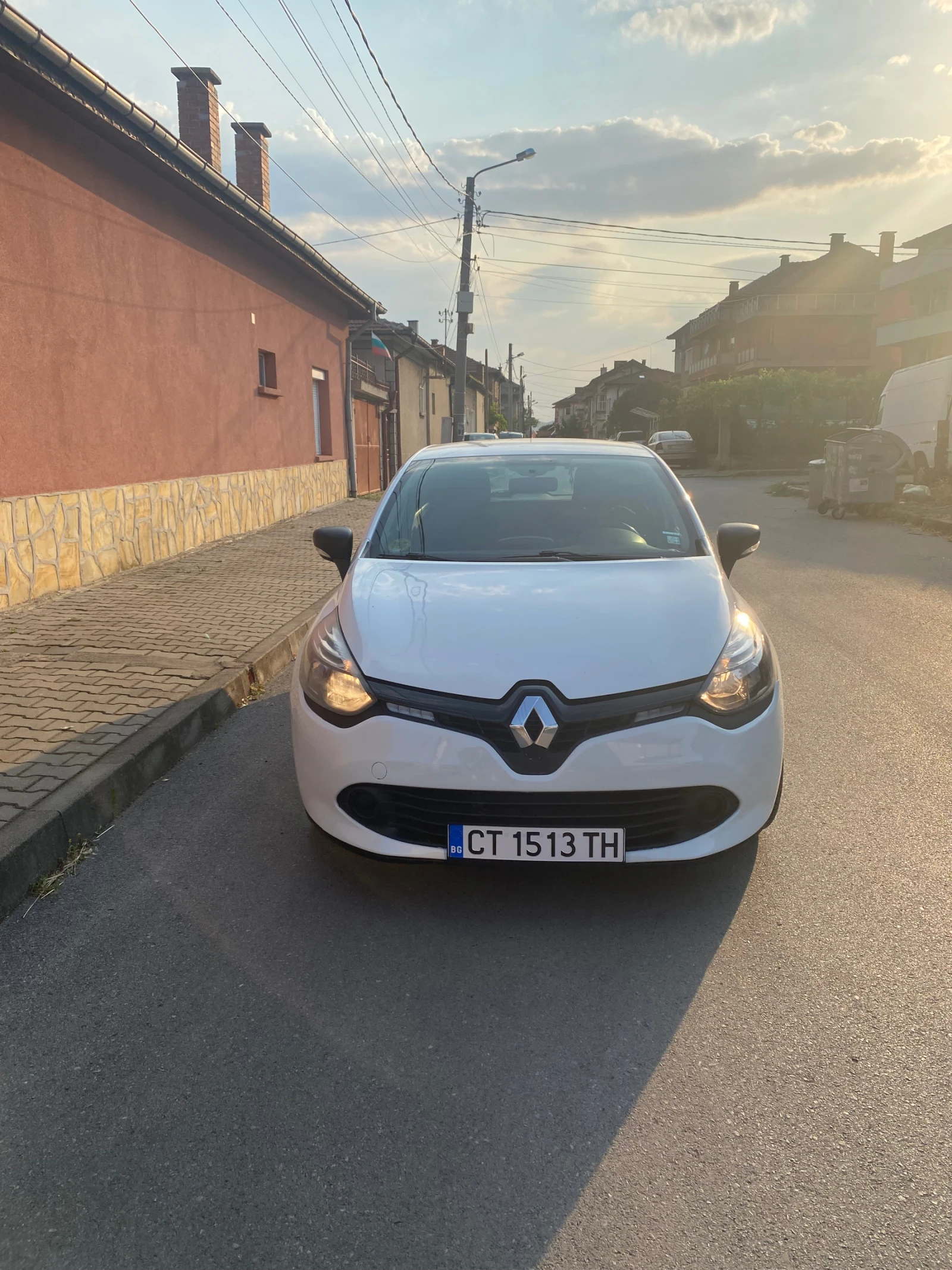 Renault Clio 1.5 dci, снимка 1