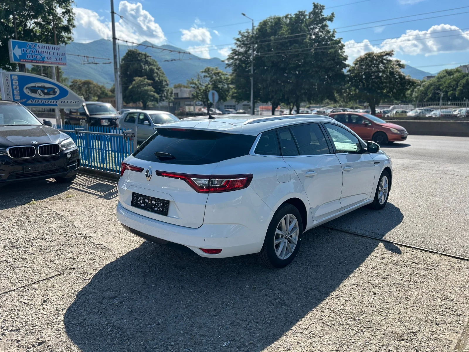Renault Megane DCI AUTO EURO6B - изображение 7