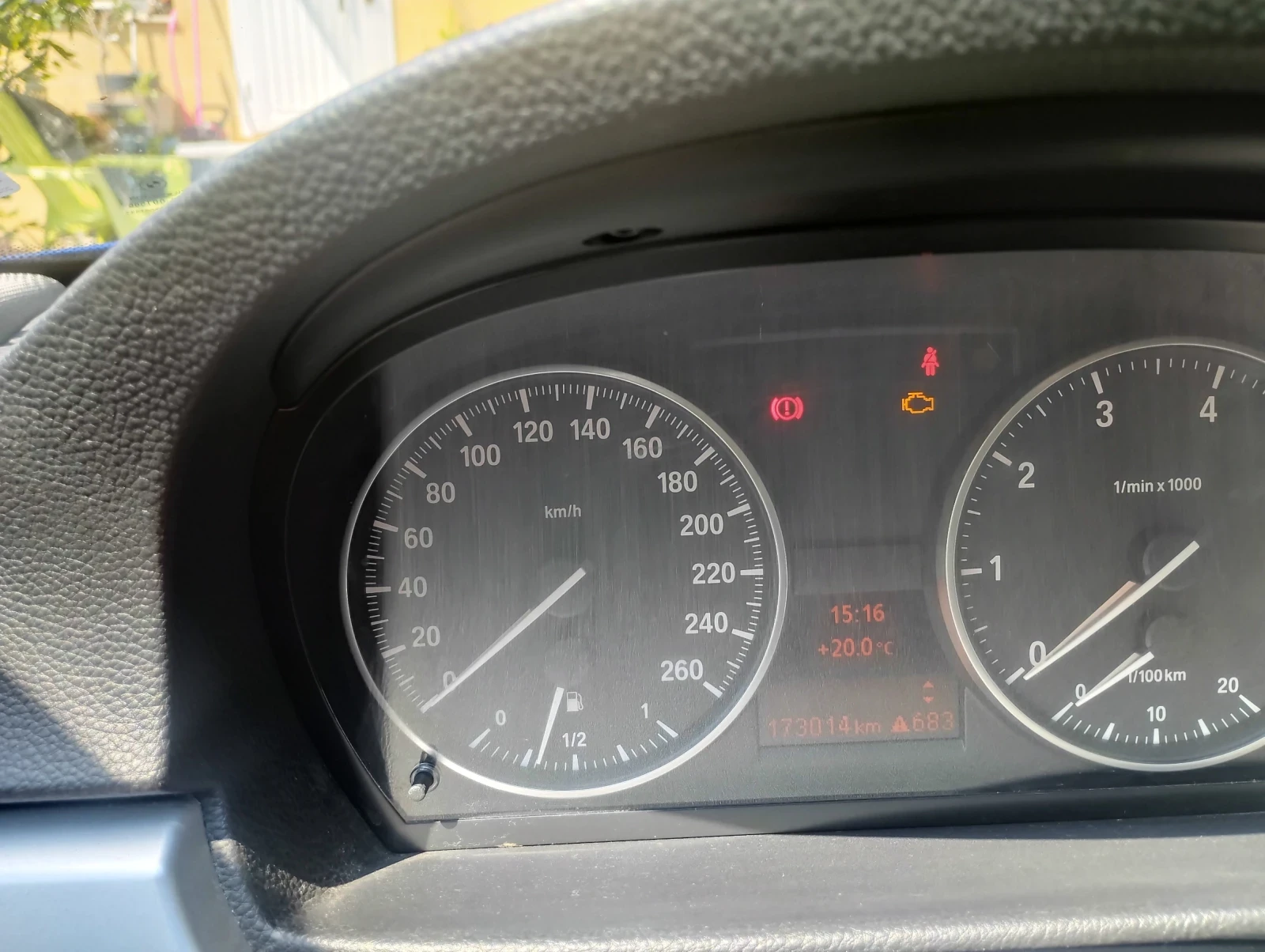 BMW 318 2000i - изображение 10