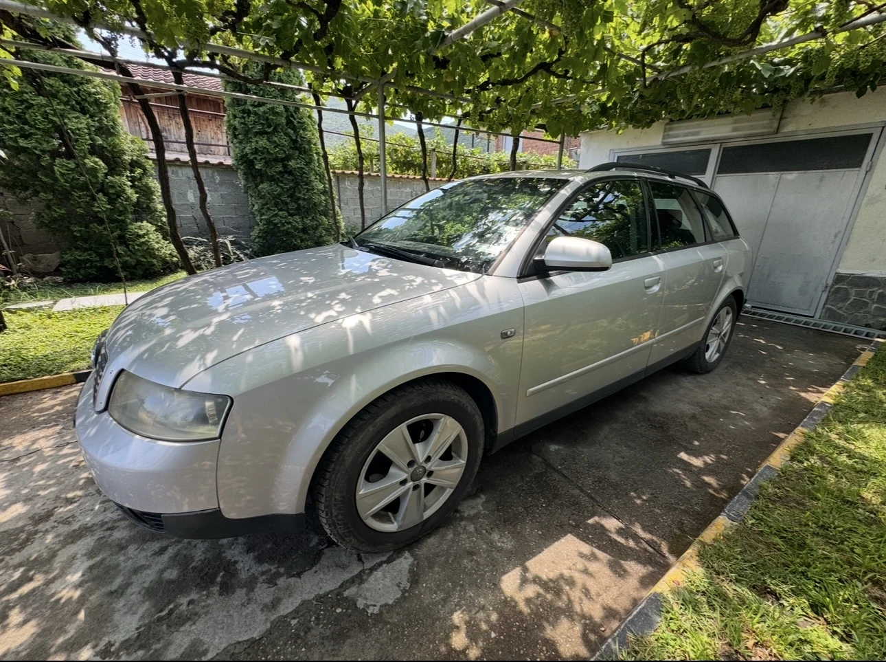 Audi A4 2.0 ГАЗ - изображение 3