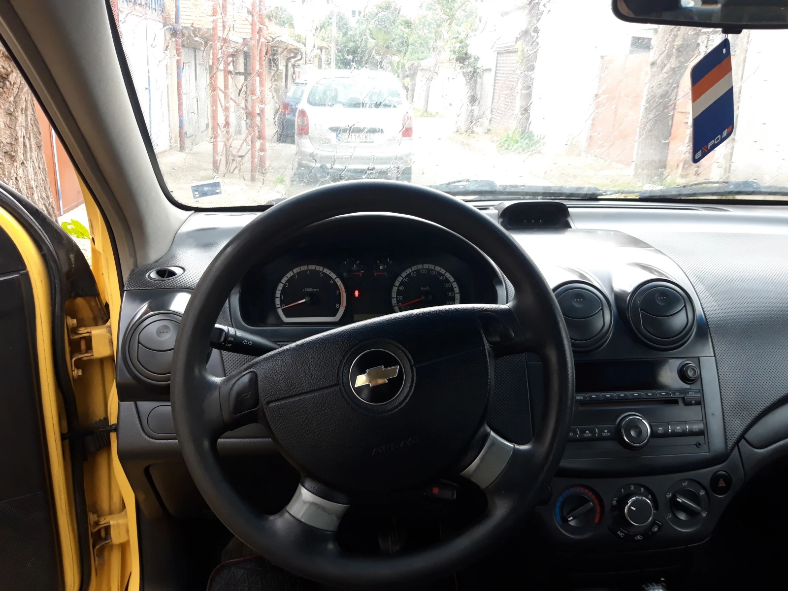Chevrolet Aveo  - изображение 10