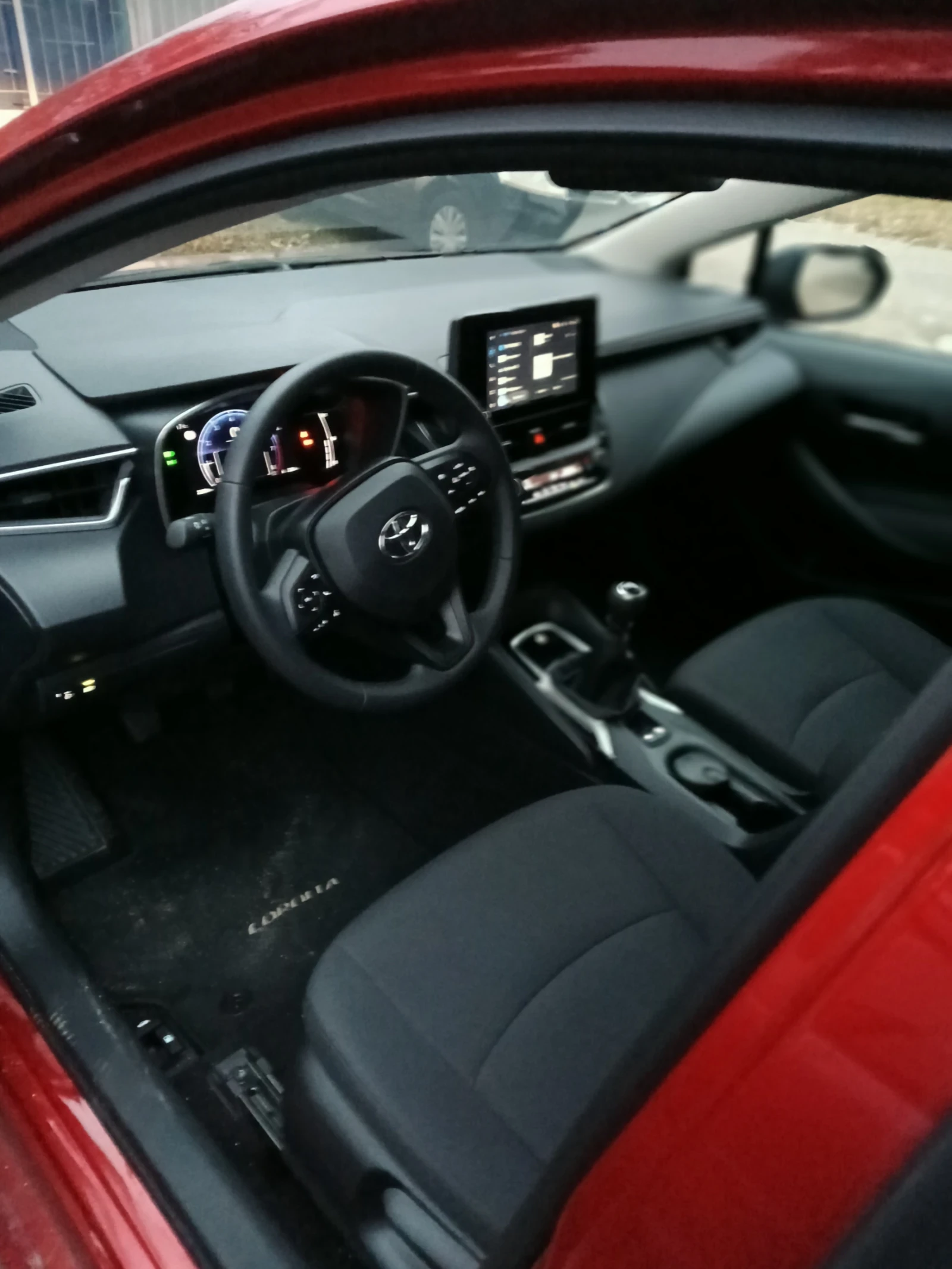 Toyota Corolla  - изображение 8