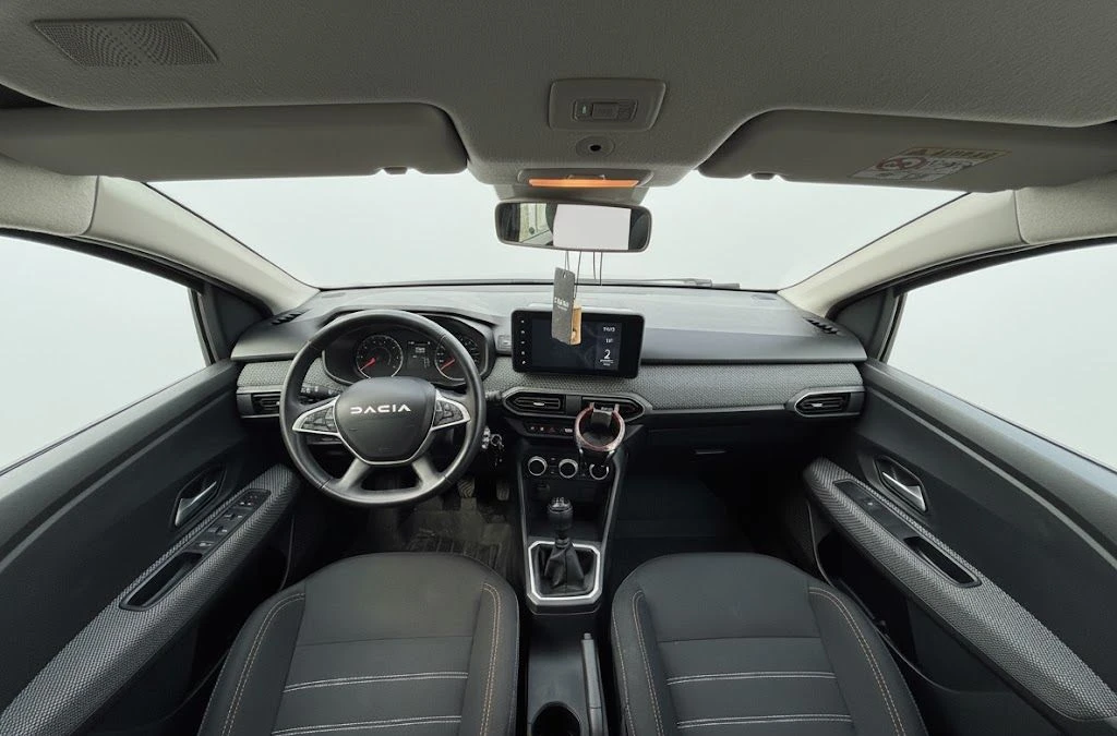 Dacia Sandero Stepway - изображение 8