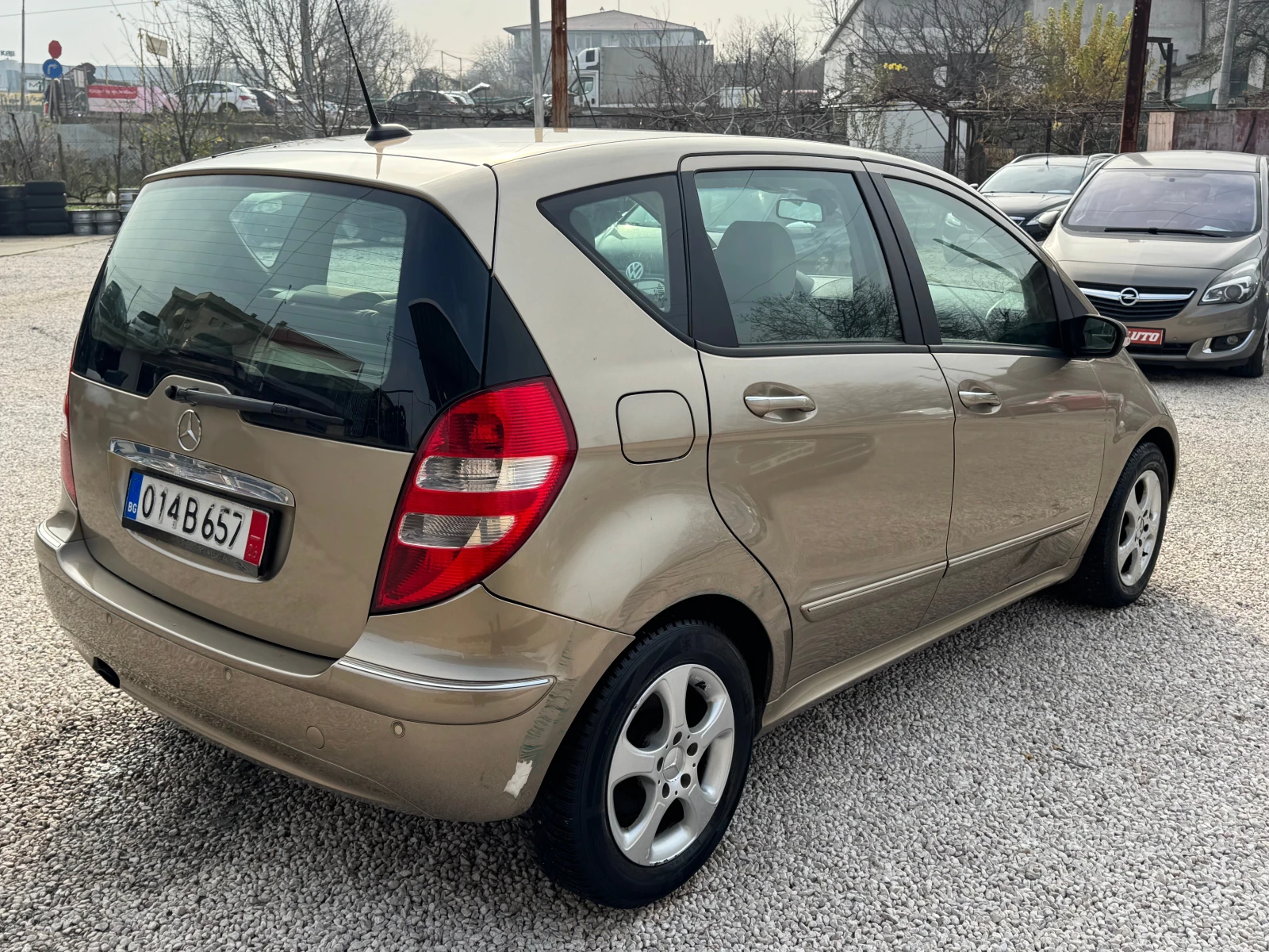 Mercedes-Benz A 180 АВТОМАТ - изображение 4