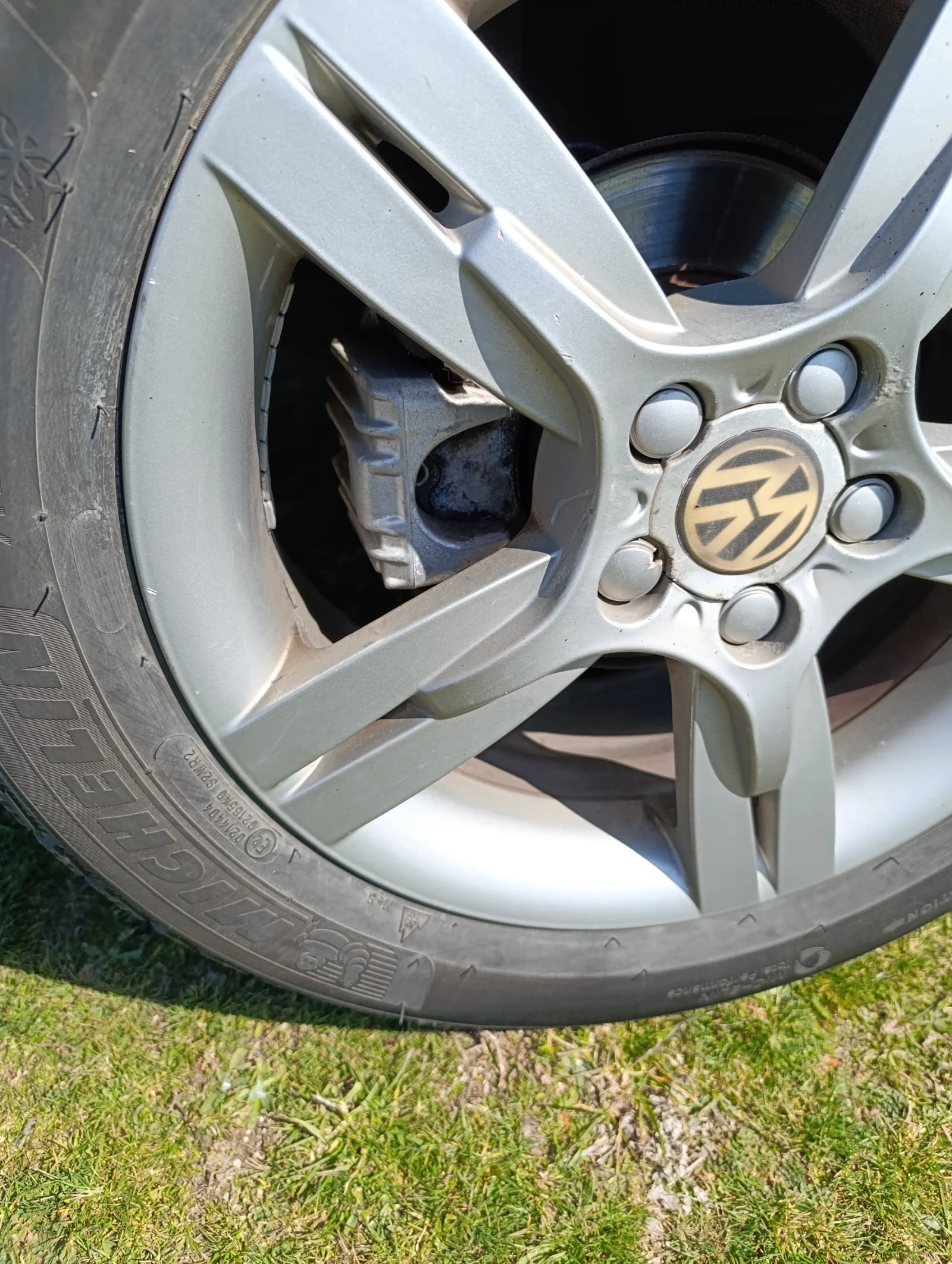 VW Bora, снимка 8 - Автомобили и джипове - 53849525