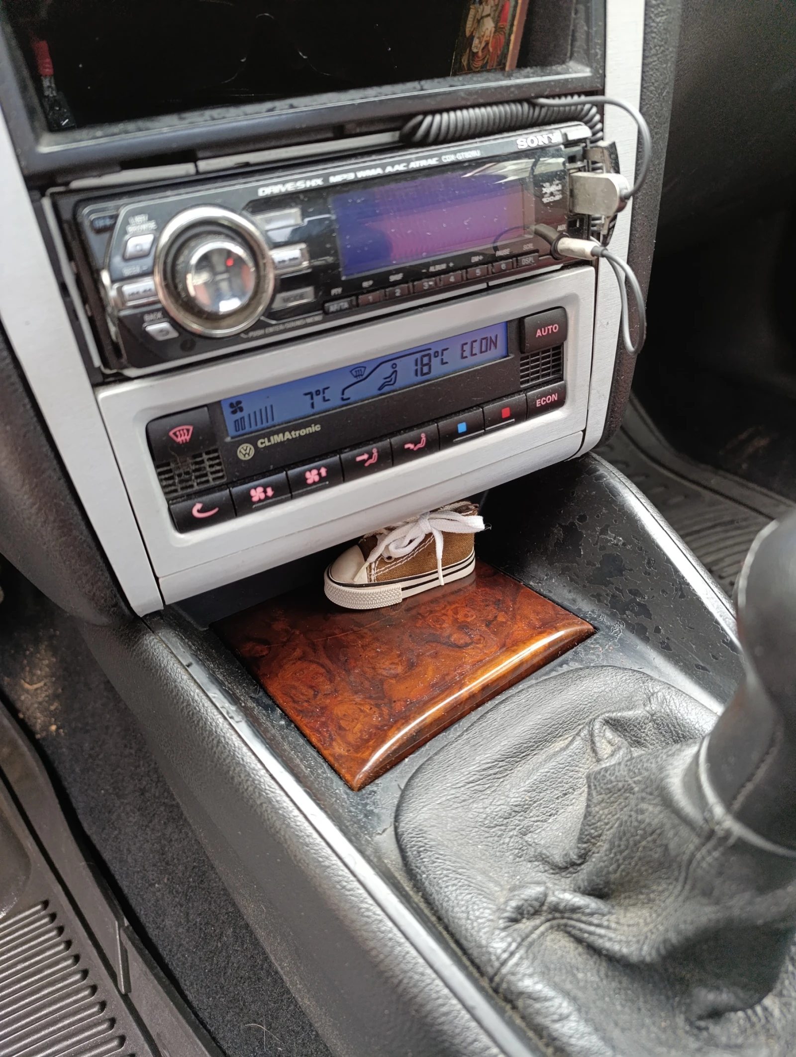 VW Bora, снимка 6 - Автомобили и джипове - 53849525