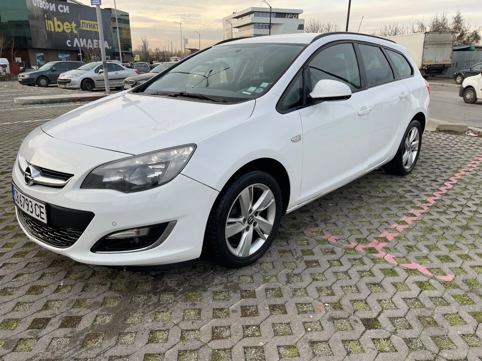 Opel Astra, снимка 3 - Автомобили и джипове - 53892363