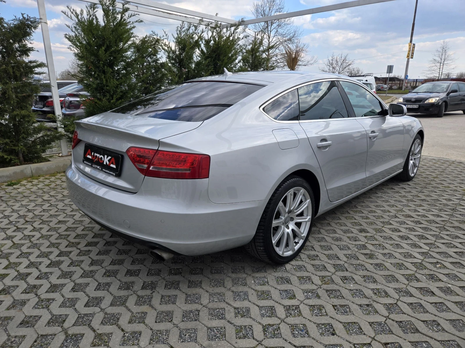 Audi A5 2.0Т-211кс= АВТОМАТ= 4Х4= 166.000км= НАВИ= КОЖА, снимка 3 - Автомобили и джипове - 53977948