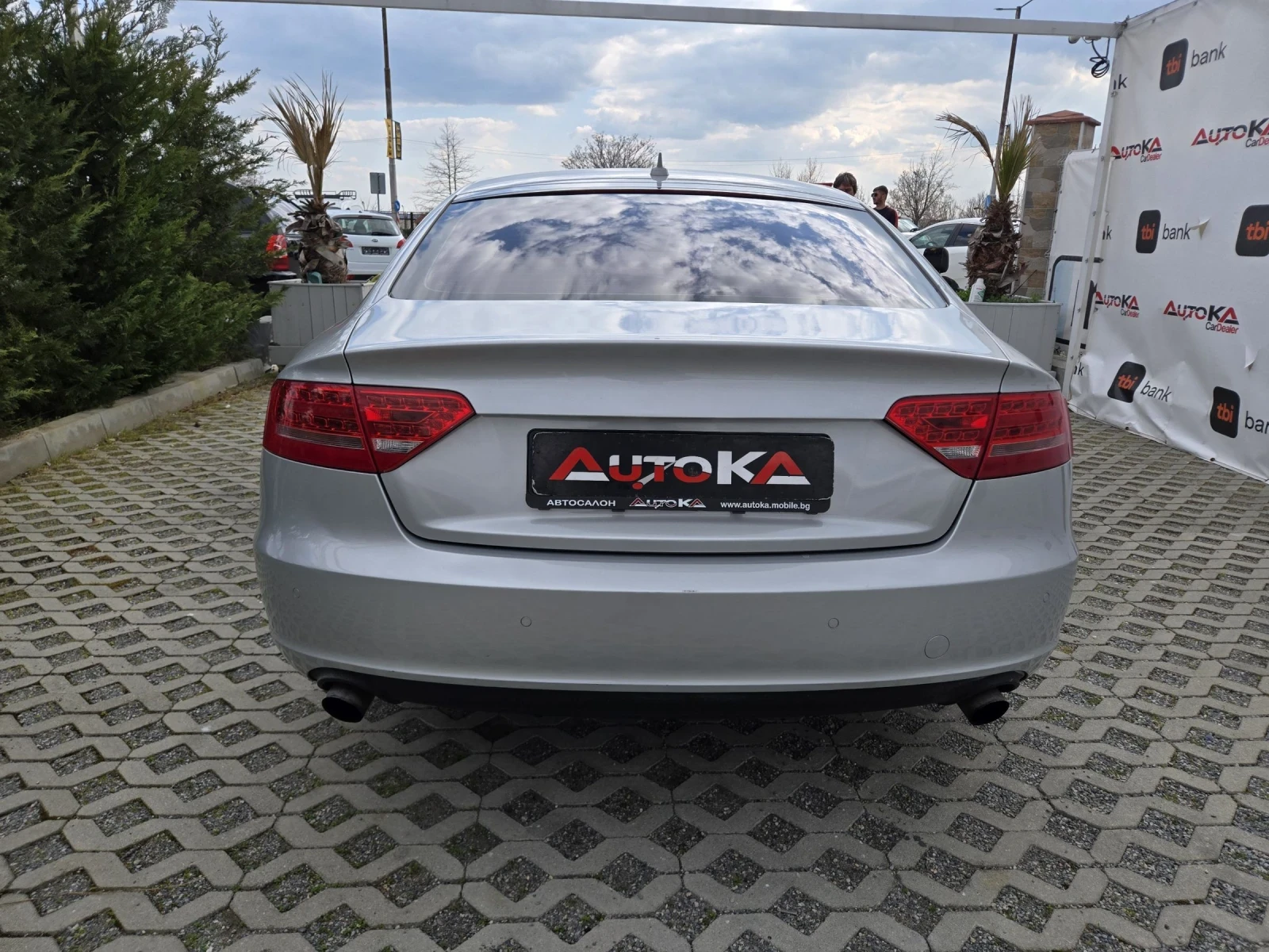 Audi A5 2.0Т-211кс= АВТОМАТ= 4Х4= 166.000км= НАВИ= КОЖА, снимка 4 - Автомобили и джипове - 53977948