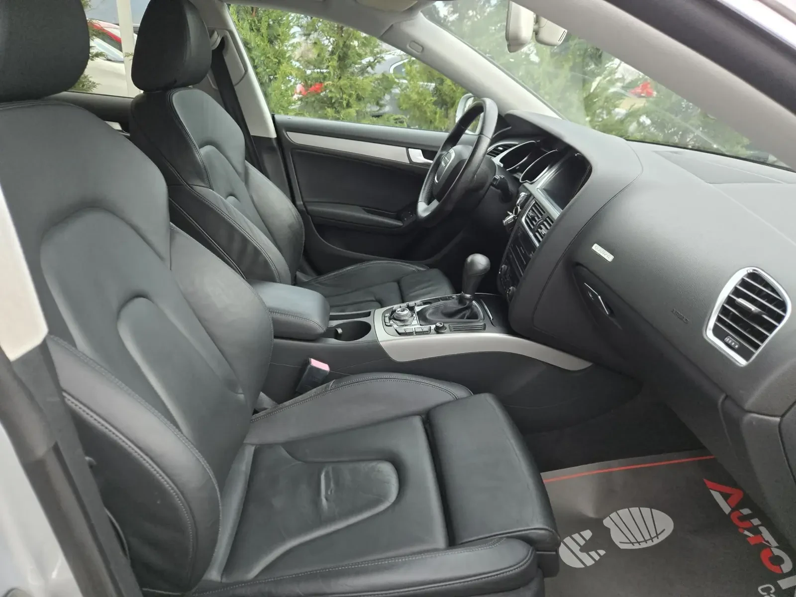 Audi A5 2.0Т-211кс= АВТОМАТ= 4Х4= 166.000км= НАВИ= КОЖА, снимка 15 - Автомобили и джипове - 53977948