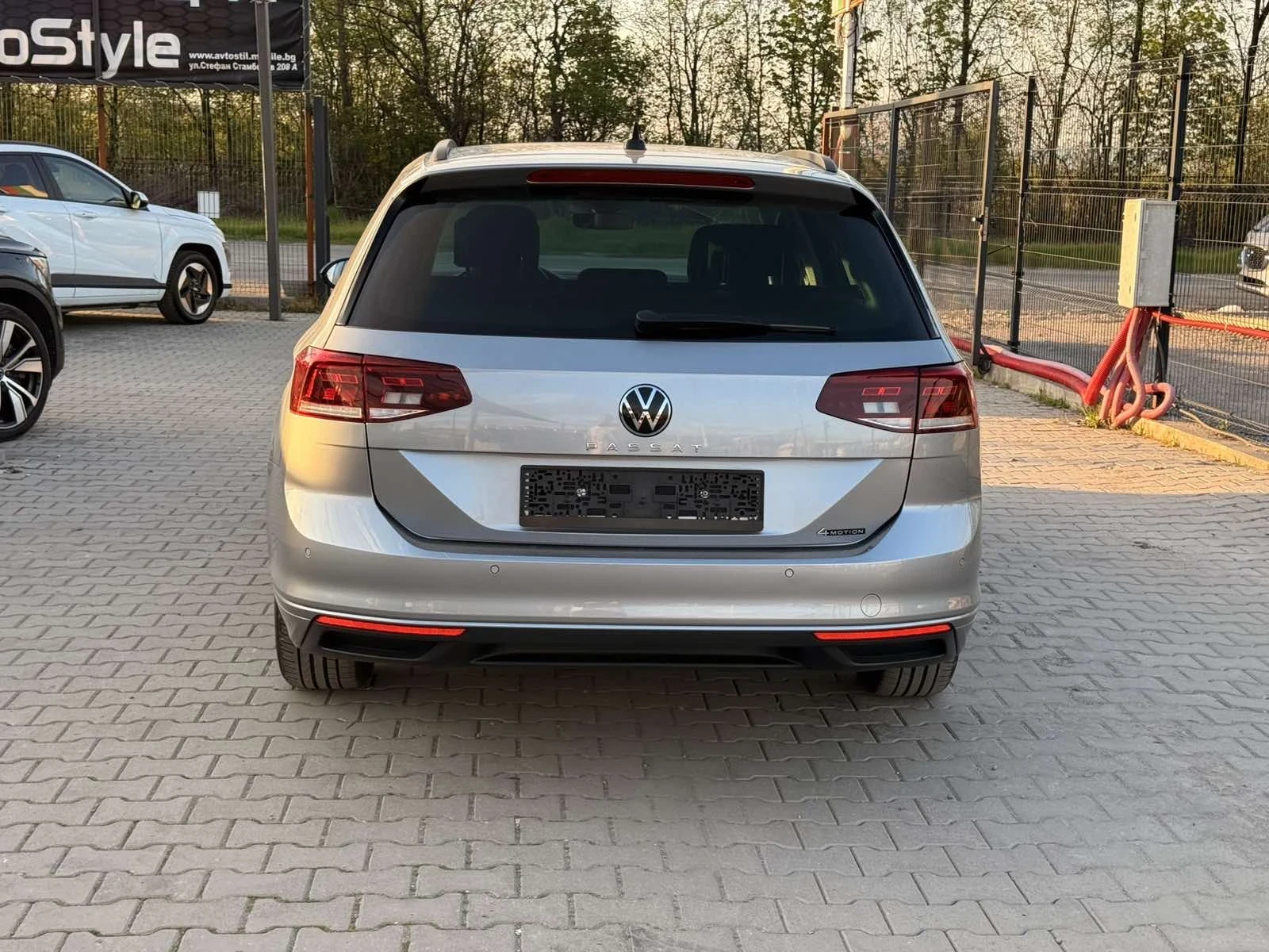 VW Passat Нов внос от Германия* 4motion* Distronik* , снимка 5 - Автомобили и джипове - 54470309