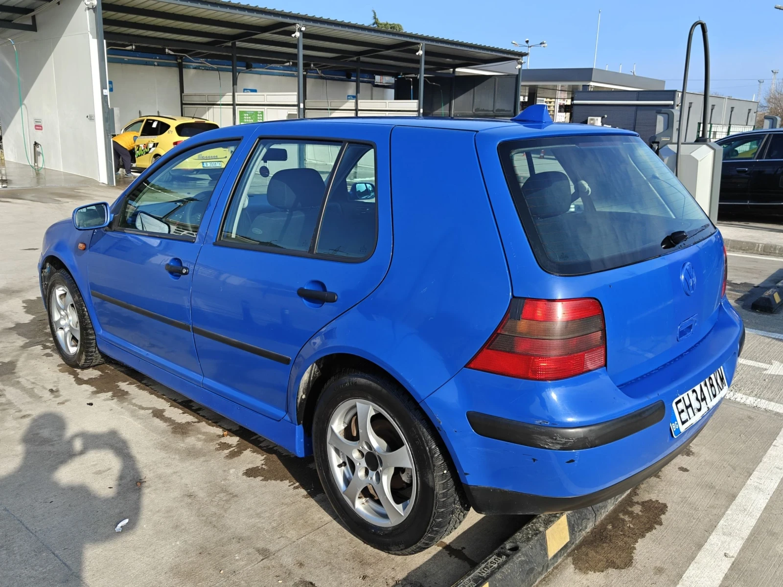 VW Golf 1.6 SR, снимка 2 - Автомобили и джипове - 54484629