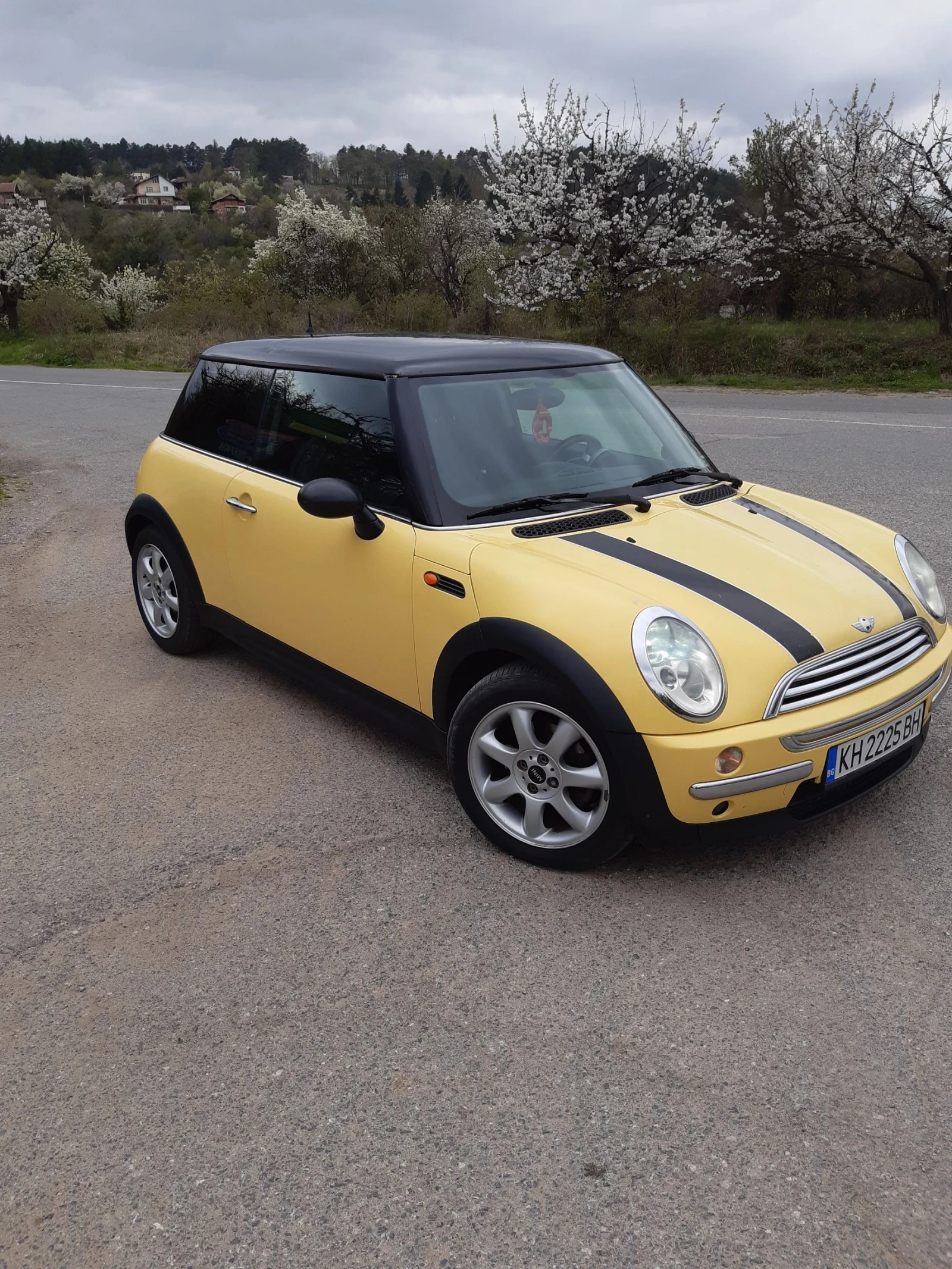 Mini One, снимка 11 - Автомобили и джипове - 54833234
