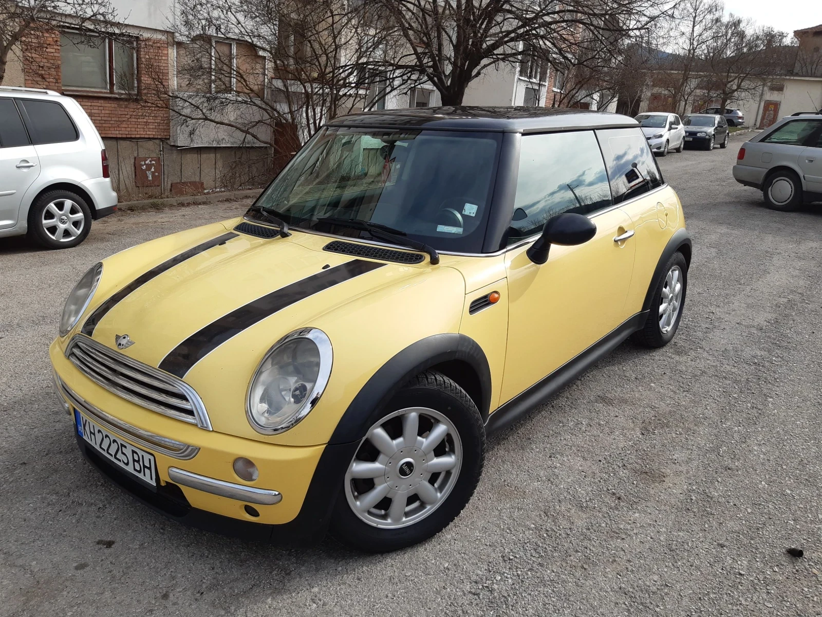Mini One, снимка 2 - Автомобили и джипове - 54833234
