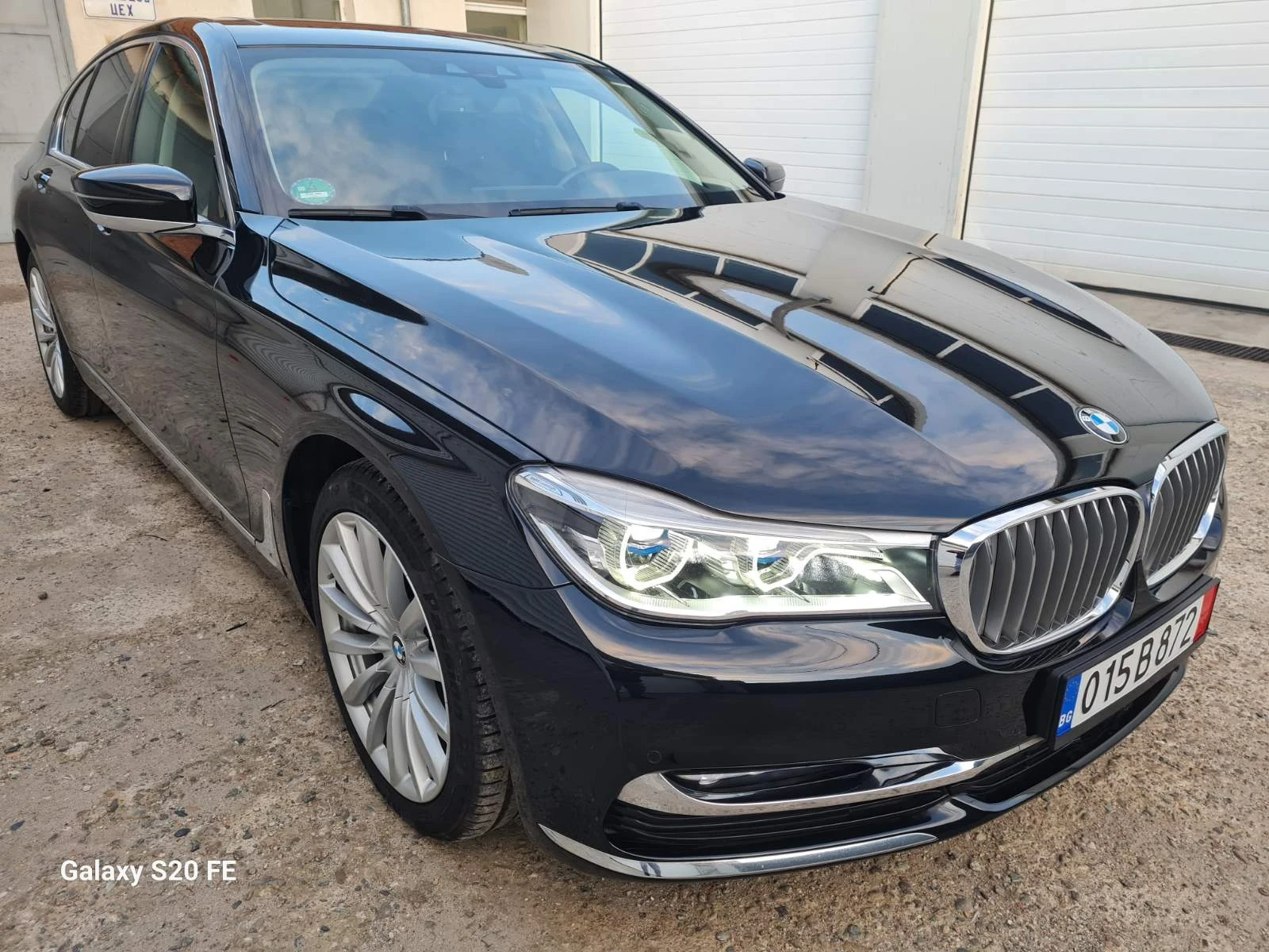 BMW 730 D ВАКУМ! Laser! Дистроник! 150000км!, снимка 3 - Автомобили и джипове - 54952527