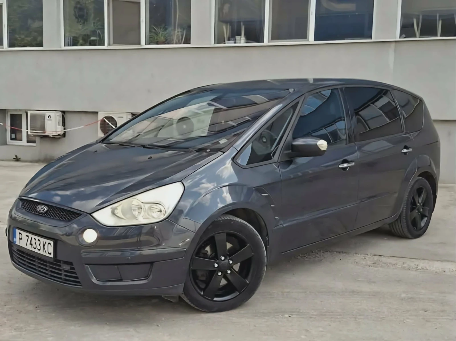Ford S-Max 7-местен