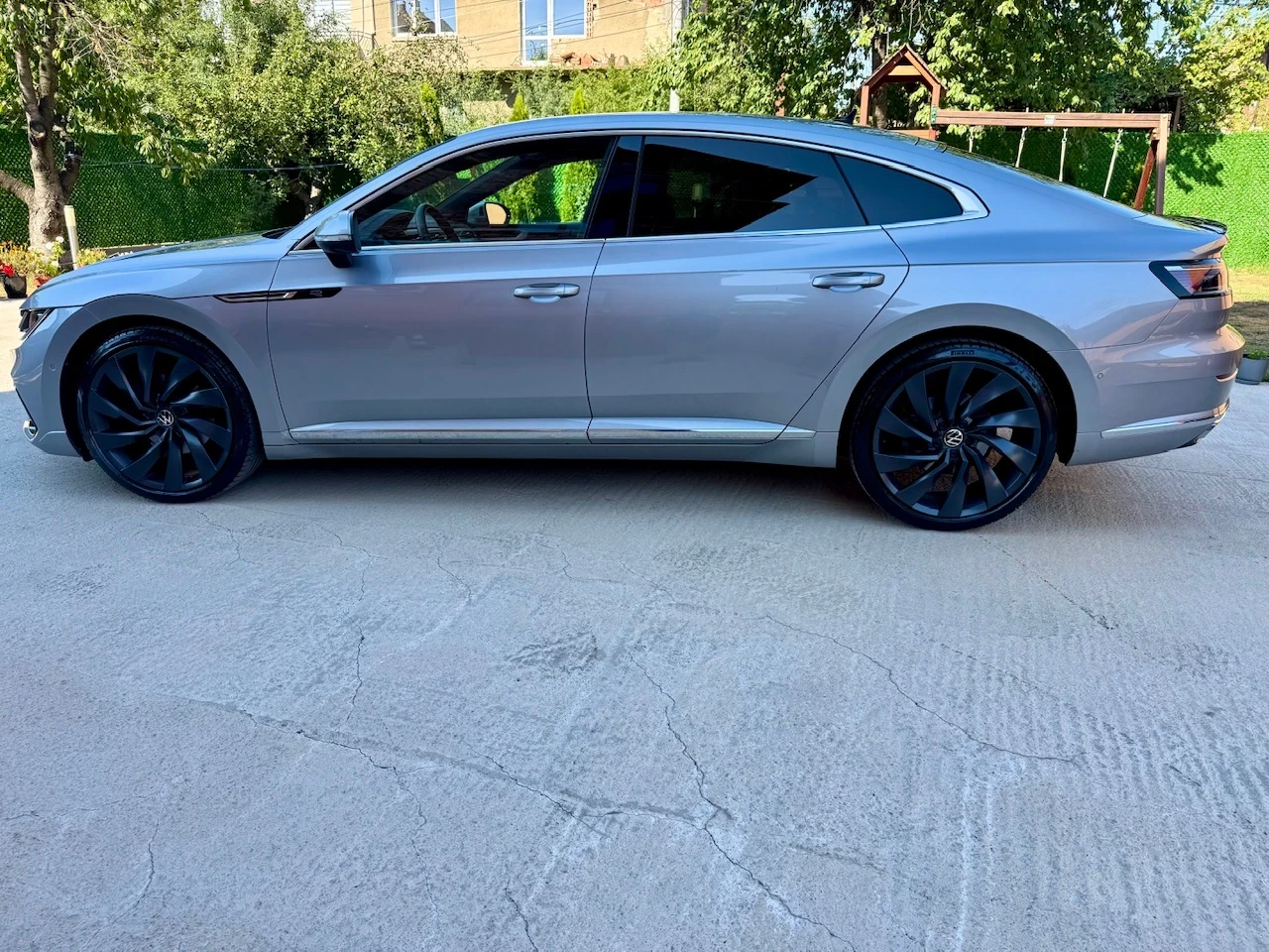 VW Arteon 2.0TDI 150к.с./80000км./ПЪЛНА ИСТОР.VW/R-Line, снимка 8 - Автомобили и джипове - 55510743