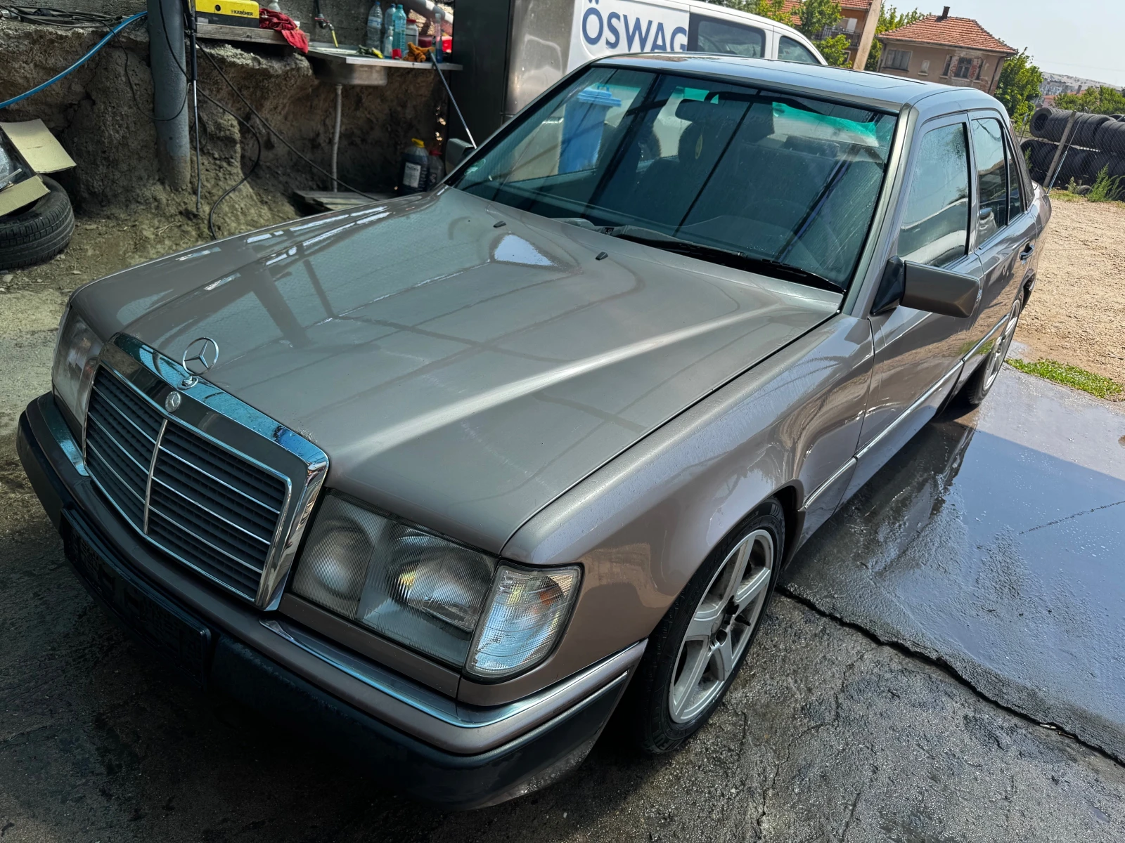 Mercedes-Benz 124 E220-150* KLIMA* GAS* NOV VNOS* GERMANY* , снимка 8 - Автомобили и джипове - 55565170