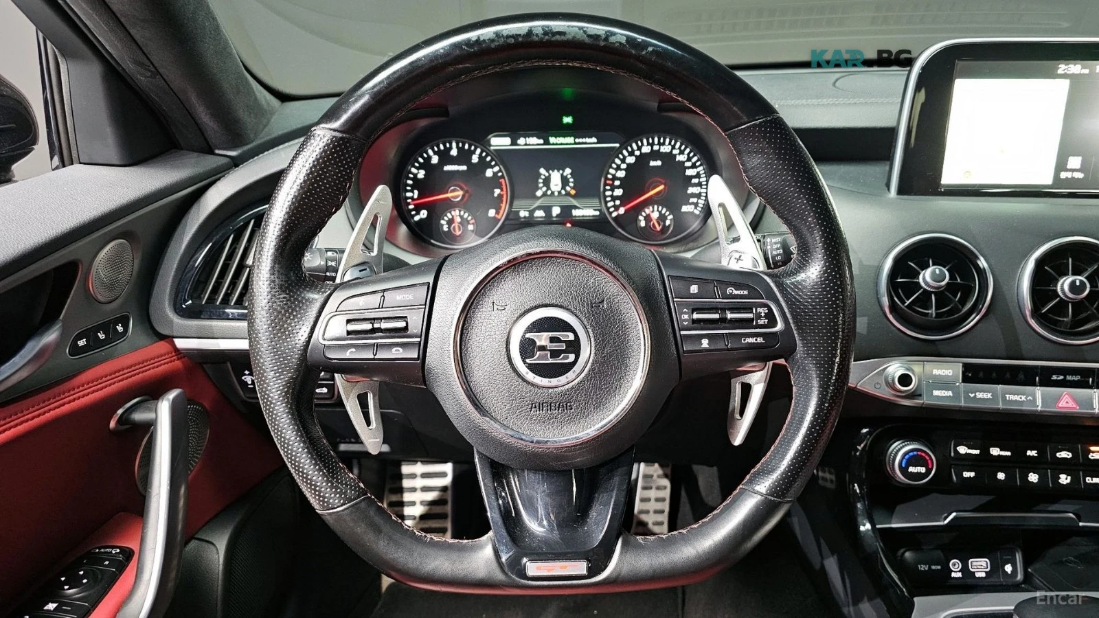 Kia Stinger AWD* GT* 3.3* DISTRONIC* 360* ОБДУХВАНЕ* ХЕДЪП* , снимка 6 - Автомобили и джипове - 55692701