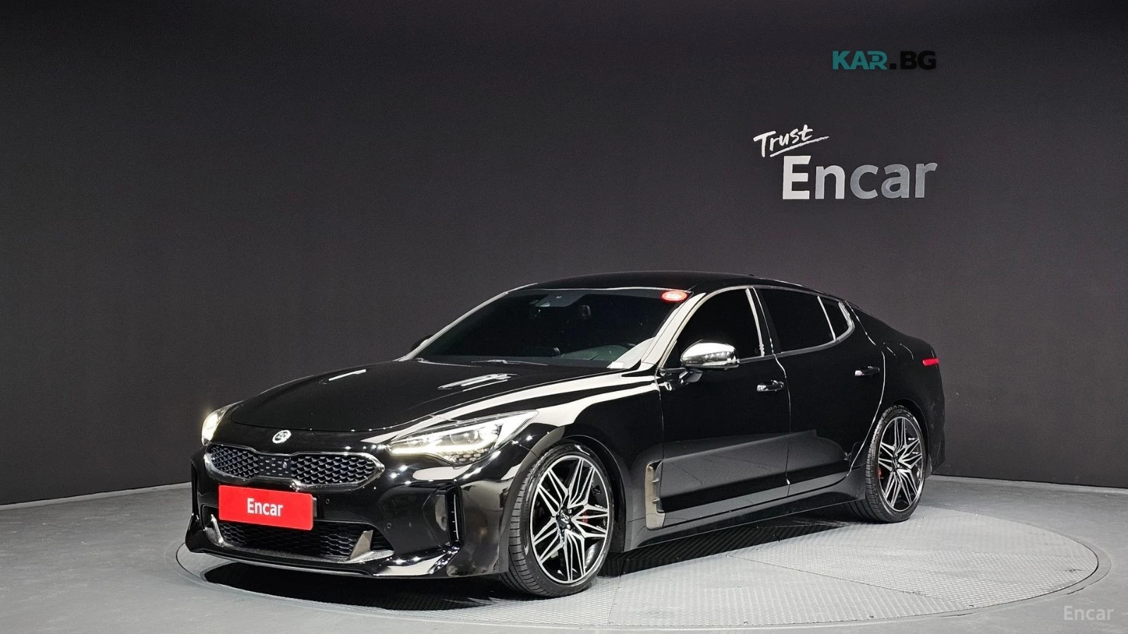 Kia Stinger AWD* GT* 3.3* DISTRONIC* 360* ОБДУХВАНЕ* ХЕДЪП* 