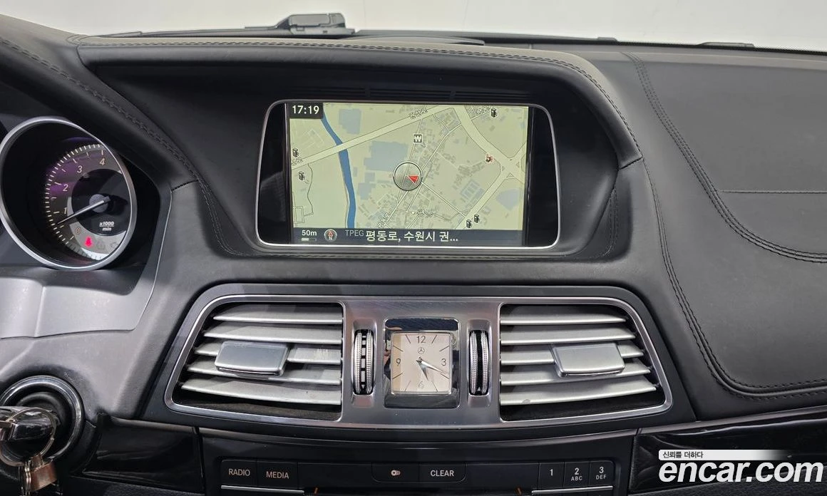 Mercedes-Benz E 400 Cabriolet, снимка 14 - Автомобили и джипове - 55794784