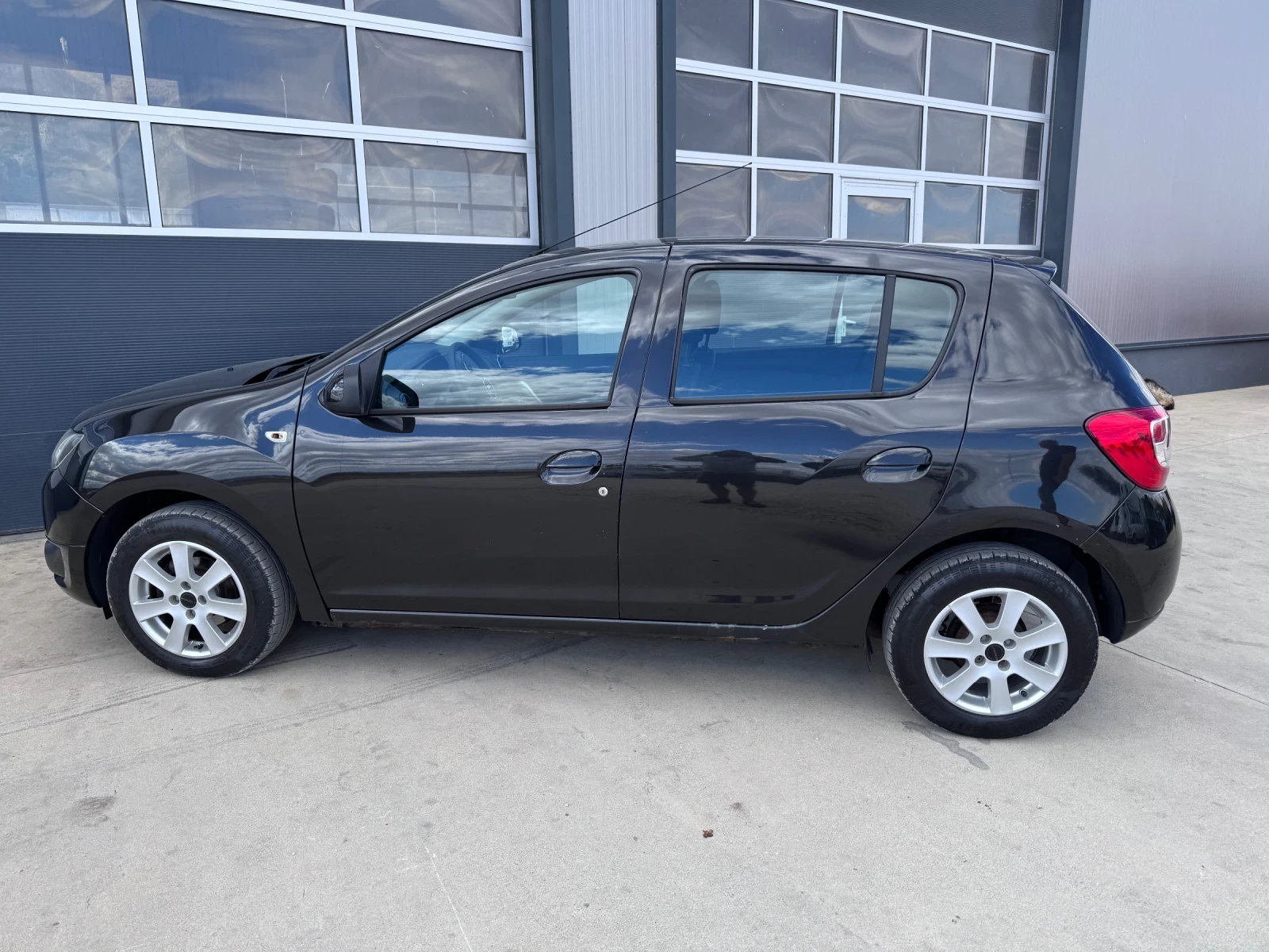 Dacia Sandero 1, 2/75 PS EVRO 5 B | Mobile.bg � ����������� 3