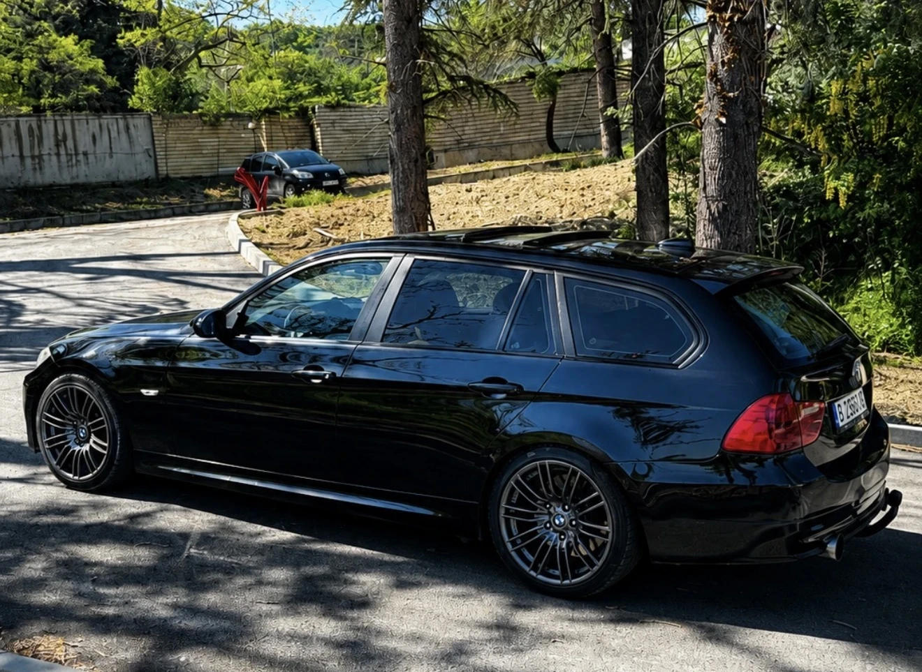 BMW 335 D, снимка 3 - Автомобили и джипове - 56465635