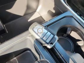 Ford F150 * XLT* КОЖА* ПАНОРАМА* ПОДГРЕВ* , снимка 9