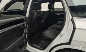 VW Touareg 3.0TDI R Line Обдухване Head up 360 Теглич , снимка 11