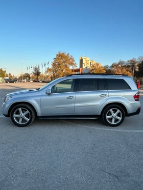     Mercedes-Benz GL 500   7