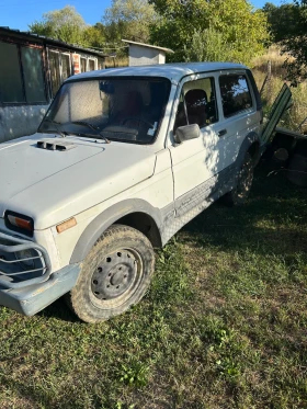 Обява за продажба на Lada Niva ~3 200 лв. - изображение 1