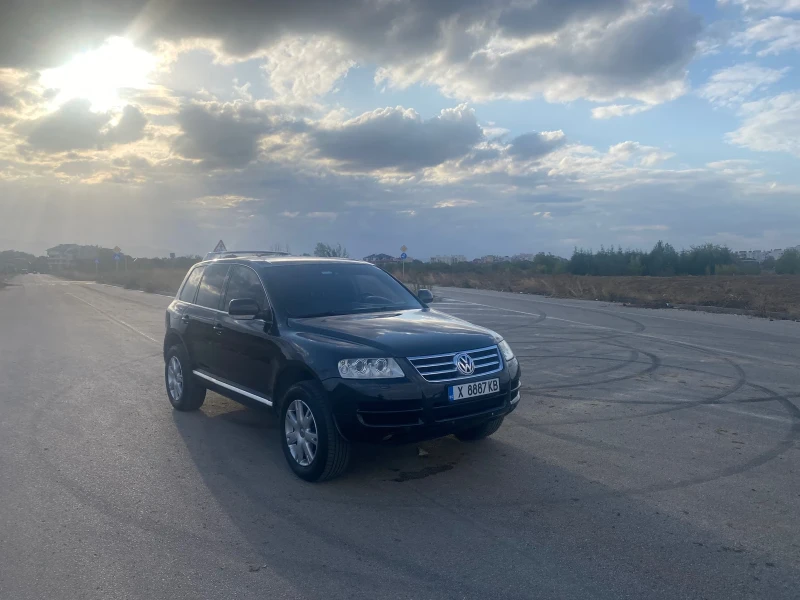 VW Touareg 2.5, снимка 3 - Автомобили и джипове - 47440379