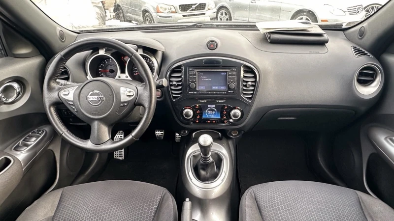 Nissan Juke 1.6T, Navi, KeyLess, Kamera, снимка 7 - Автомобили и джипове - 48757114